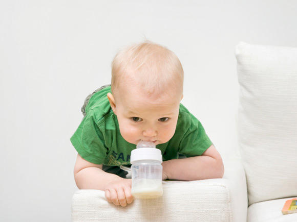 冲奶粉的6个误区 如何正确冲奶粉